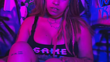 Paola loves to suck her toes