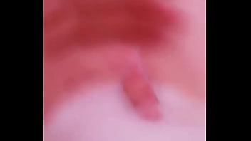 Join me in my bath i'll help wash you ;