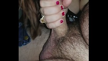 Amateur car blowjob with cumshot