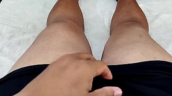 Gozei Bastante Depois Que Flagrei Minha Amiga No Banheiro Tocando Uma Siririca E Brincando Com Sua Bucetinha Gostosa thumbnail