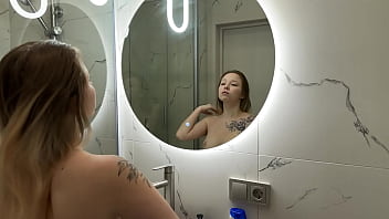 Caught masturbating with vibrator in shower – wet orgasm fun