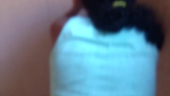 Jade has sex with an employee in the bathroom of the construction site