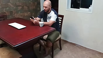 While my stepsister cleans the house i please her and give her my cum to drink