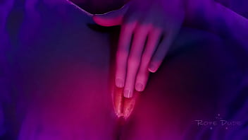 Mei masturbate her vagina with diferent pubic haircuts