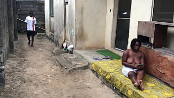 Two friends fuck a bad bitch outdoor while neighbors had gone to work