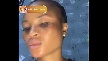 Novinhas se mostrando