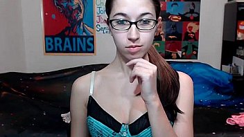 Slut alexxxcoal masturbating on live webcam