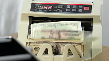 Seductive spy gatita veve shares her bbc bodyguard with hot blonde vera jarw gp3302