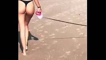 Caliente perra te pondra la verga dura