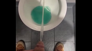 Who Tryin To Get Pissed On thumbnail