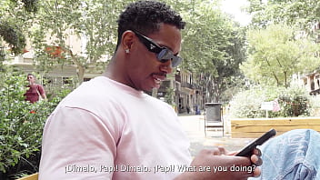 Me follo a una australiana guarra que conozco a través de sex dater en esa página hay muchas tias con ganas de polla