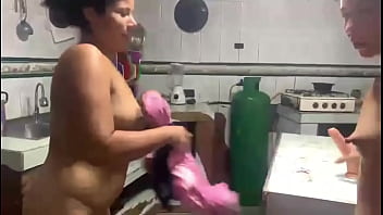 Nos masturbamos fuertemente