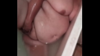 Premium 09 bathtub masterbation and couple cums together full access on sheer