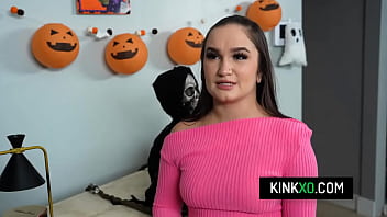 Feeding These Kitties Some Milk Sandy Love Bunny Fae thumbnail