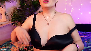 Sexy milf playing at home solo masturbation video arya grander