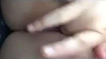 Finger that pussy