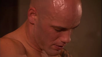 Holly wellin deep throats a hard cock before it goes in her pretty pussy