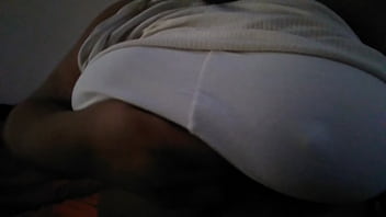 Tayterthot sucking on them tig ole bitties