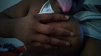 Tayterthot sucking on them tig ole bitties