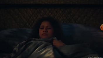 Rue masturbates in bed almost got caught