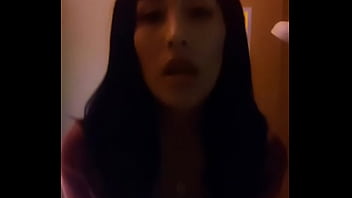 Tu dulce tentacion se presenta en su bunker