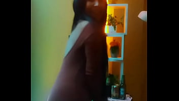 Tu dulce tentacion se presenta en su bunker