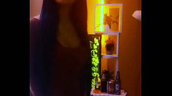 Tu dulce tentacion se presenta en su bunker