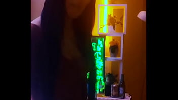 Tu dulce tentacion se presenta en su bunker