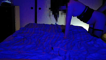 いやらしいネオンの中でセックス