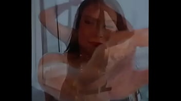 Melissa faz um ensaio para revista