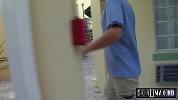 Chase jordan gets her lonely pussy fucked