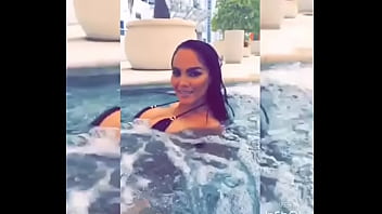 Sexy Girl In Colombia thumbnail