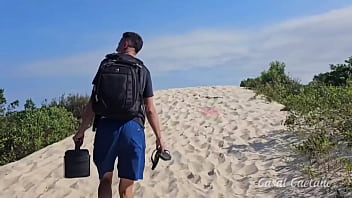 Me exibindo na trilha pro marido pra deixar ele com tesão e foder ele me macetou firme até eu deixar o pau todo lambuzado de tanto que eu gozei