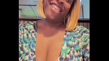 Happy friday #ebonytitties#nobra#bigblacktitties#ebonybbw#transtitties#blacktrans#ebonytrans#blacktgirls