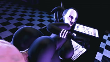 Que marioneta mas puta