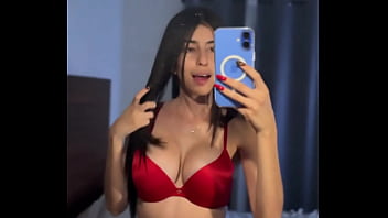 ¿alguien para dejarmela rosadita con este podcast dan ganas de una pastilla dorada para que se le ponga bien dura con