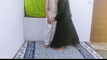 Desi indian young girl cheating wife ferzana bhabhi wearing a abaya hijab fucking