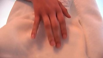 Xxx arwyn shows off her great body hd