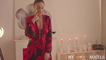 Festive fuck and creampie for a couple