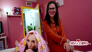 Step siblings competitive pranking gone too far nikki zee amber maddie juan loco