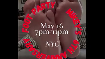 Since some of yall are wildin' in my dms in my dom voice let's get one thing straight this is a foot party b