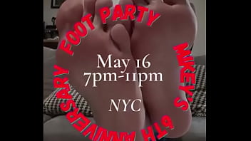 Since some of yall are wildin' in my dms in my dom voice let's get one thing straight this is a foot party b