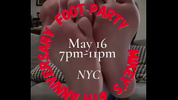 Since some of yall are wildin' in my dms in my dom voice let's get one thing straight this is a foot party b