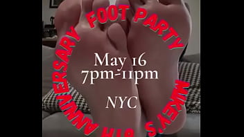 Since some of yall are wildin' in my dms in my dom voice let's get one thing straight this is a foot party b