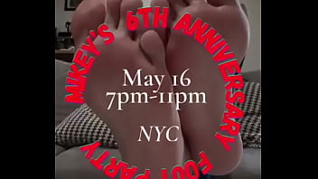 Since some of yall are wildin' in my dms in my dom voice let's get one thing straight this is a foot party b