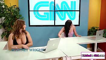 Coworkers Having Great Lesbian Sex thumbnail