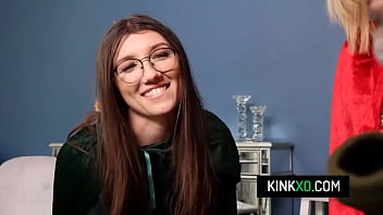 Teen bffs spice up a boring game night by sharing stud's cock in foursome