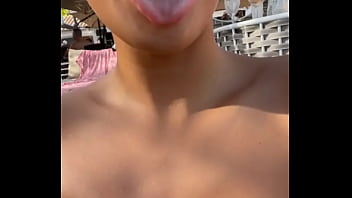 Pool party je ne vous oublie pas mais je capte très mal du coup