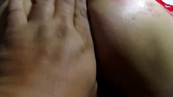 El culito apretadito de mi mujer