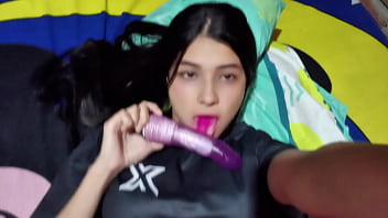 Colombiana se toca su rico pussy